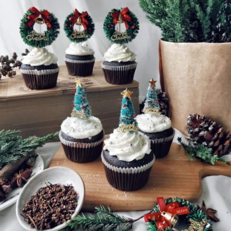 Set 4 vị Cupcake giáng sinh