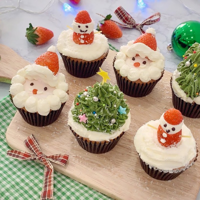 set bánh muffin giáng sinh 6 vị